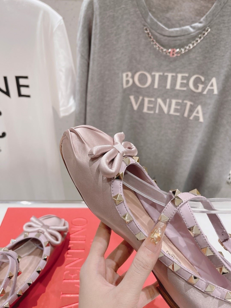 Valentino flat shoes